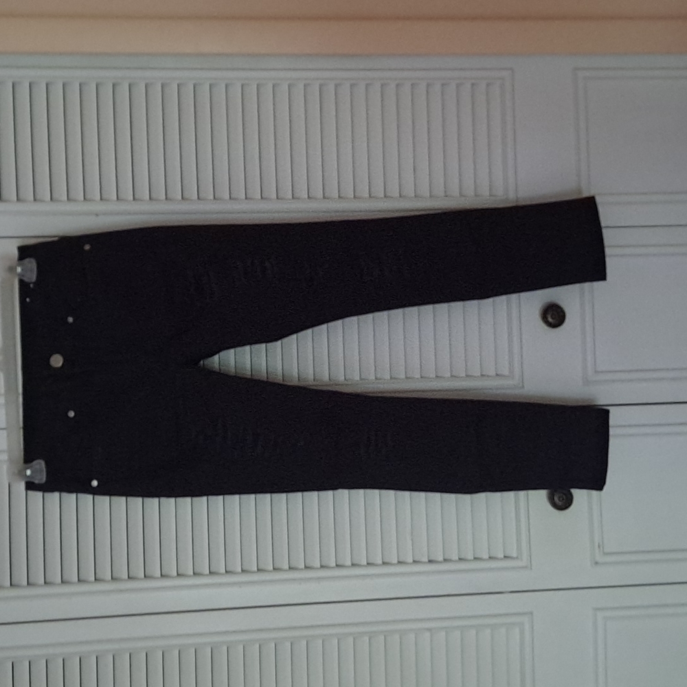 Low rise black ripped Jeans